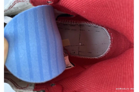 555088-103 555088-103 AIR (2017) Retro Red Jordan 1 Metallic 0218